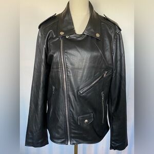 NEW w/o tags CHASER Vegan Leather Asymmetrical Moto Jacket Size Medium